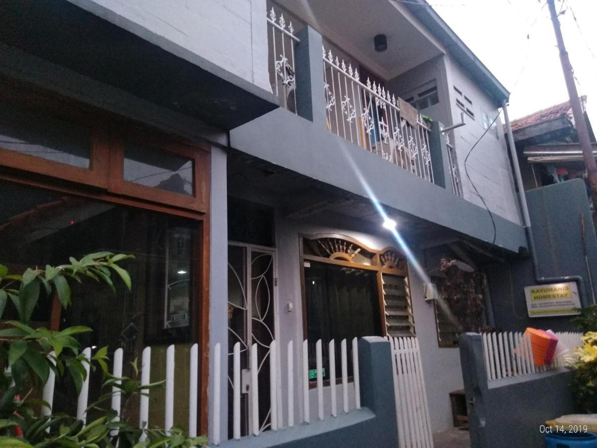 SPOT ON 2033 Kayumanis Homestay Syariah Jakarta Luaran gambar