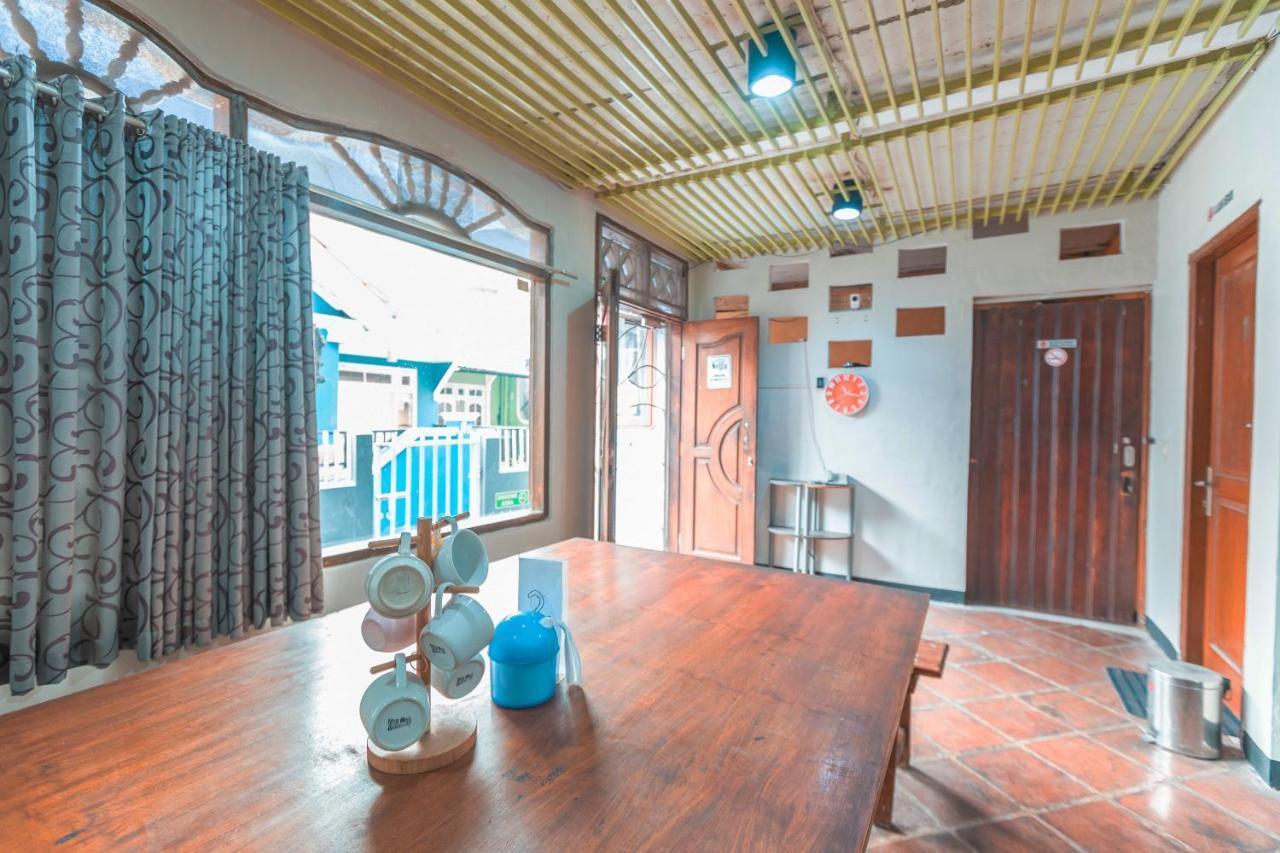 SPOT ON 2033 Kayumanis Homestay Syariah Jakarta Luaran gambar